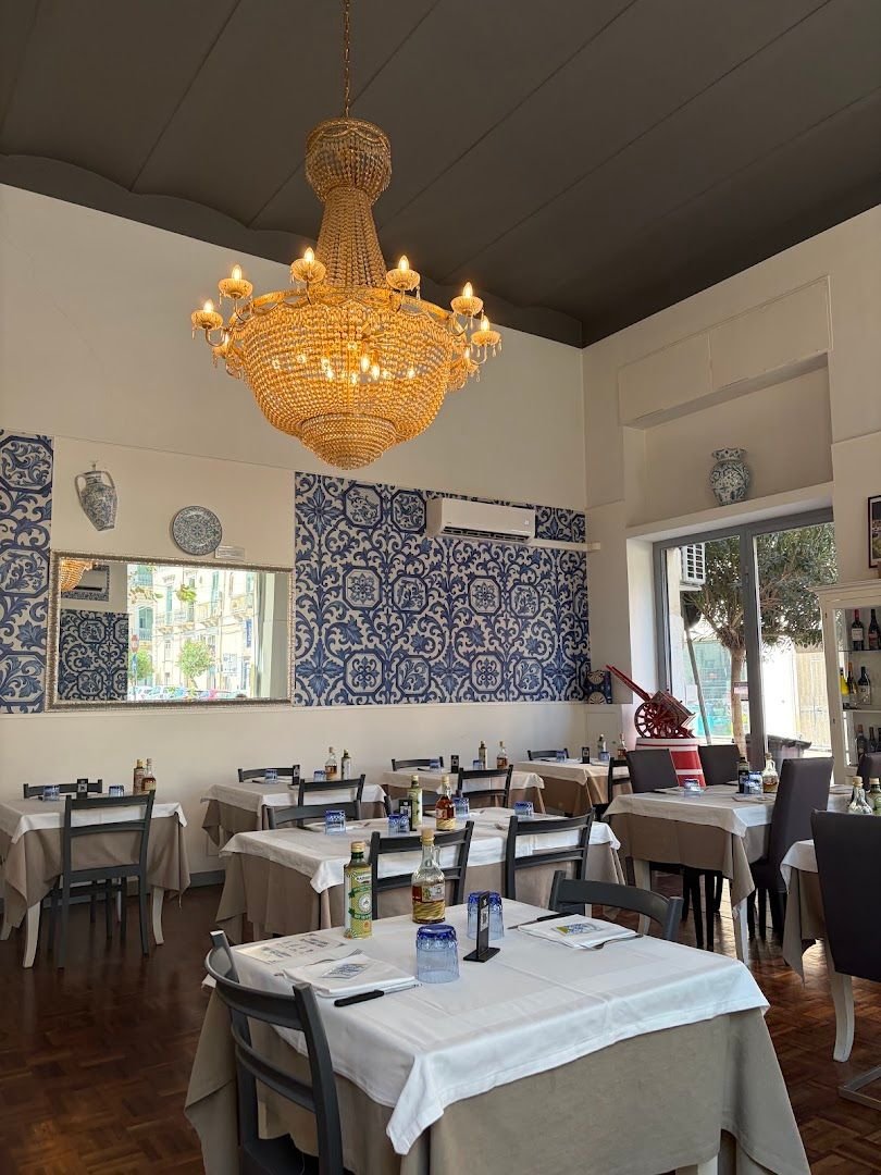 PUROS Sicilian Restaurant & Pizzeria